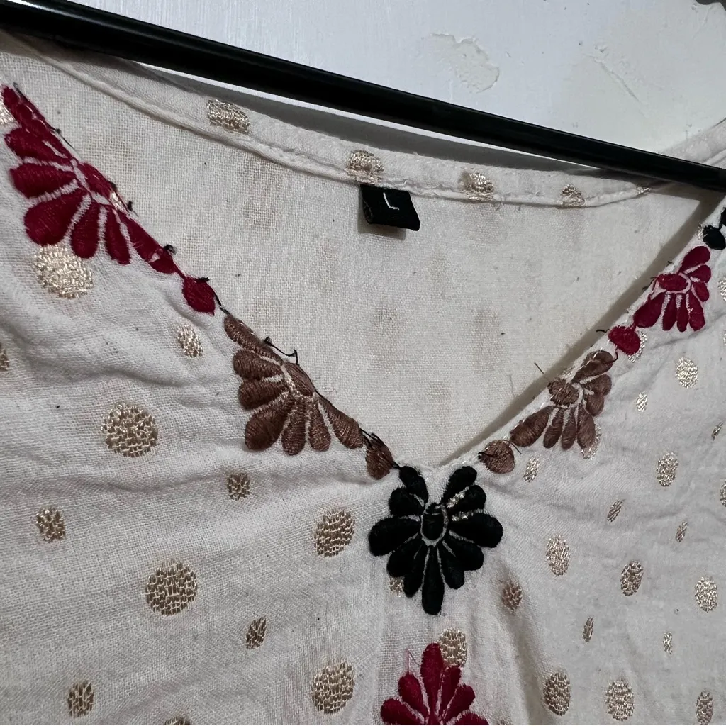 Bohemian Cream Dress size L with Red and Black Embroidery : Box I: Size L - Image 4