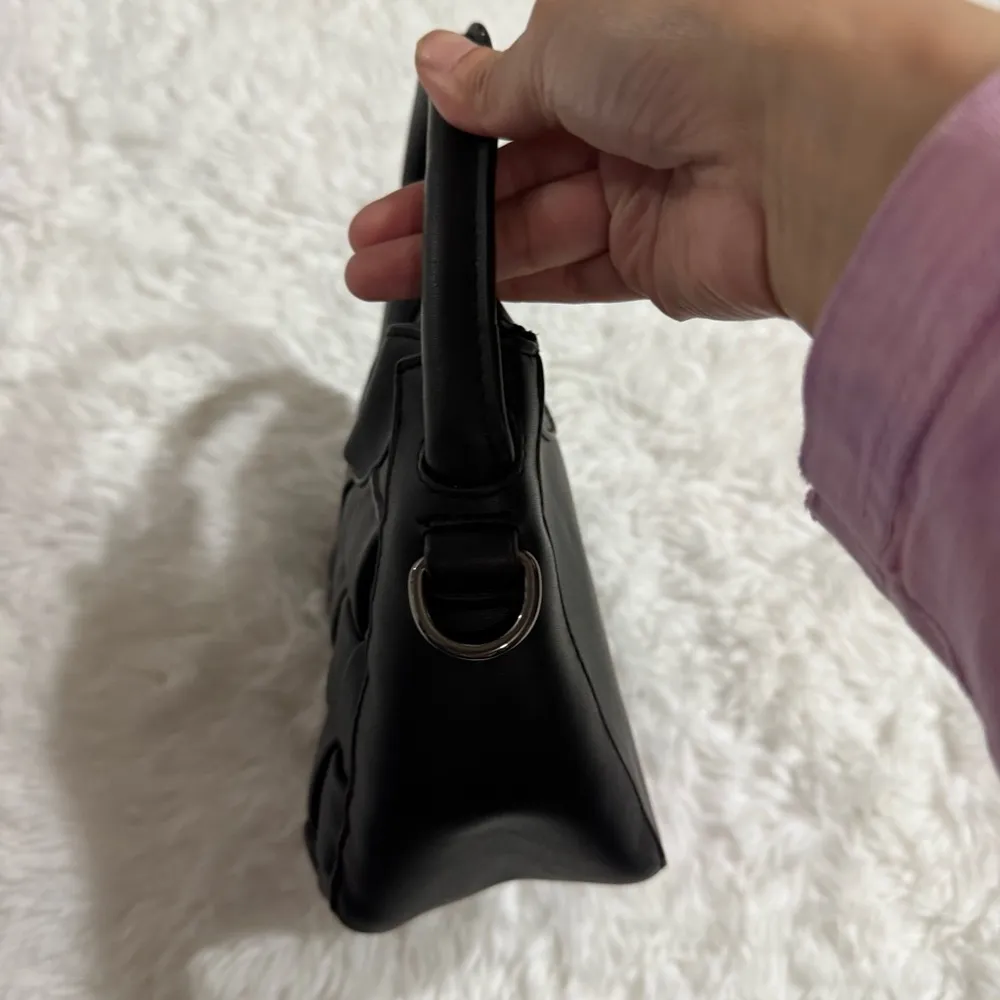 H&M Black Mini Bag - Image 8
