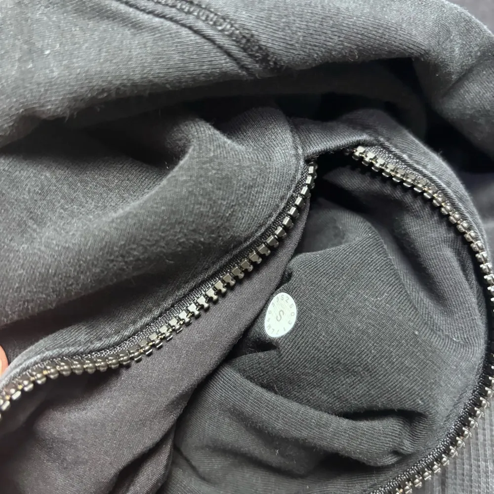 Lululemon  scuba jacket zipup hoodie Size:Small - Image 5