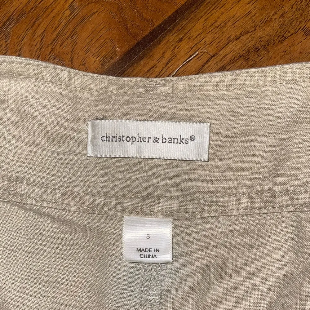 Christopher & Banks khaki cargo Skirt size 8 EUC undershorts - Image 6