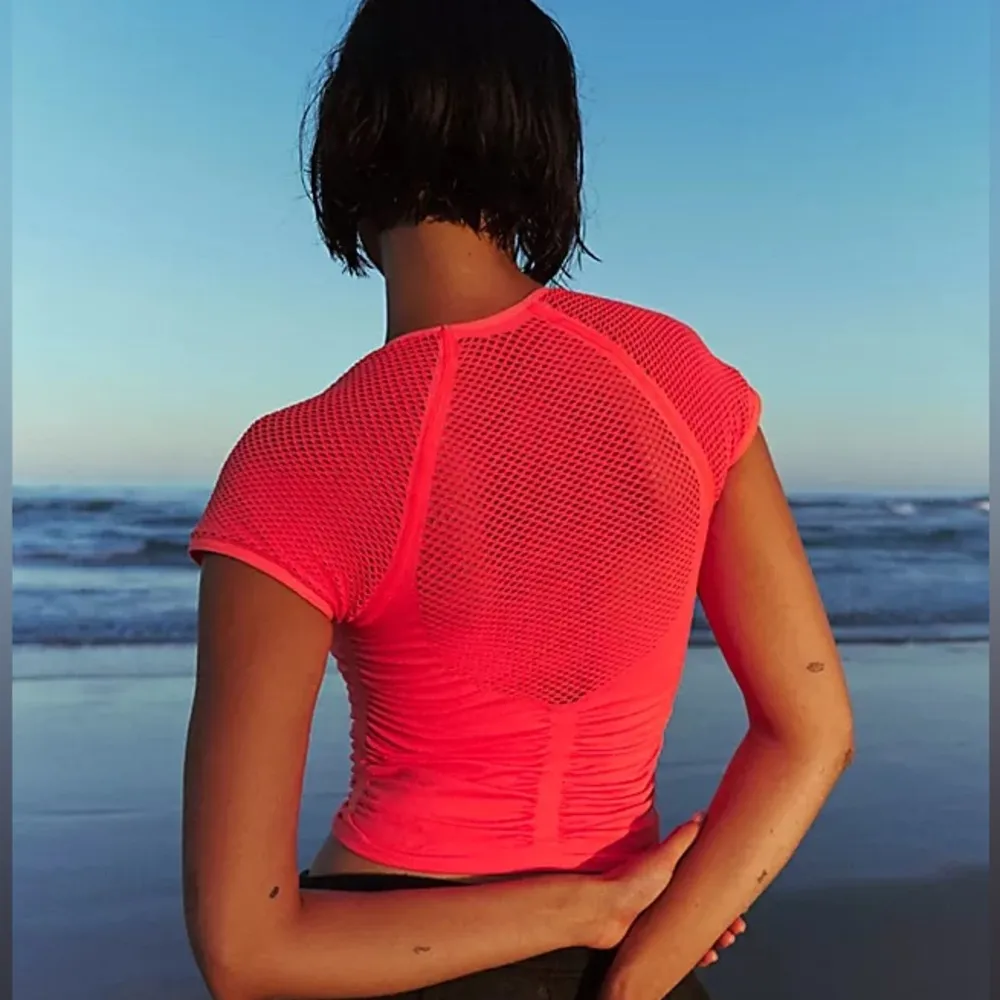 Free People Movement Free For All Short-Sleeve Athletic Top size XS Small - Image 2