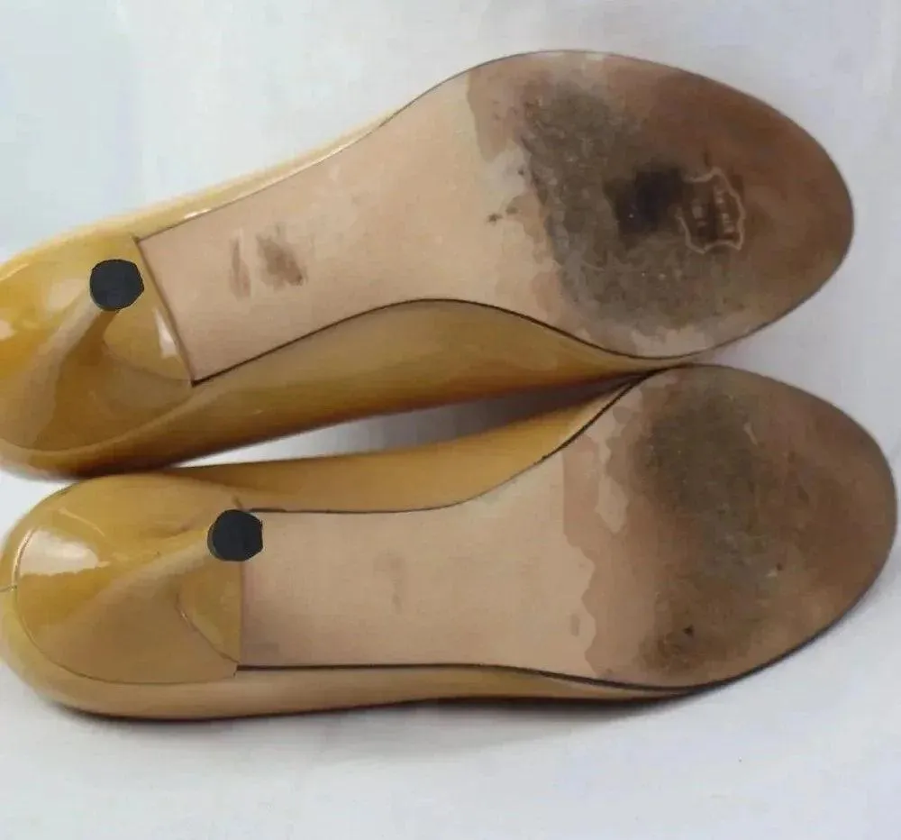 STUART WEITZMAN Beige Heels size 7 - Image 9