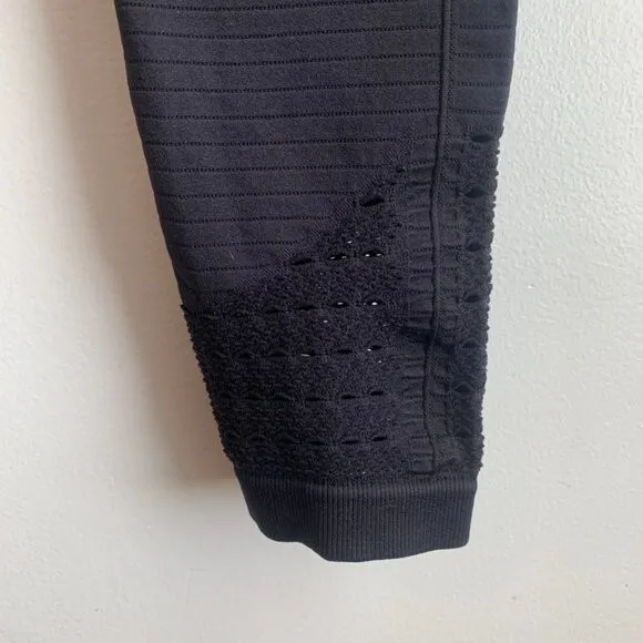 Gymshark Black Energy+ Seamless Leggings - Image 7