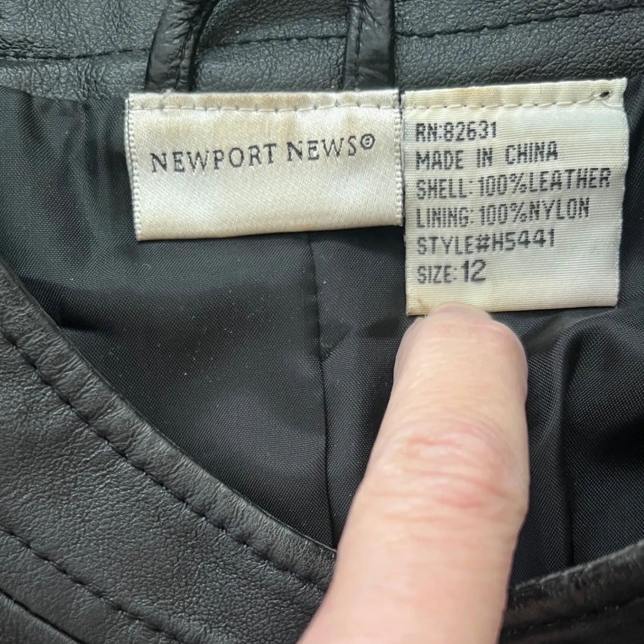 Black Leather Moto Vest Lace Up Sides Zip Front Newport News Womens 12 - Image 5