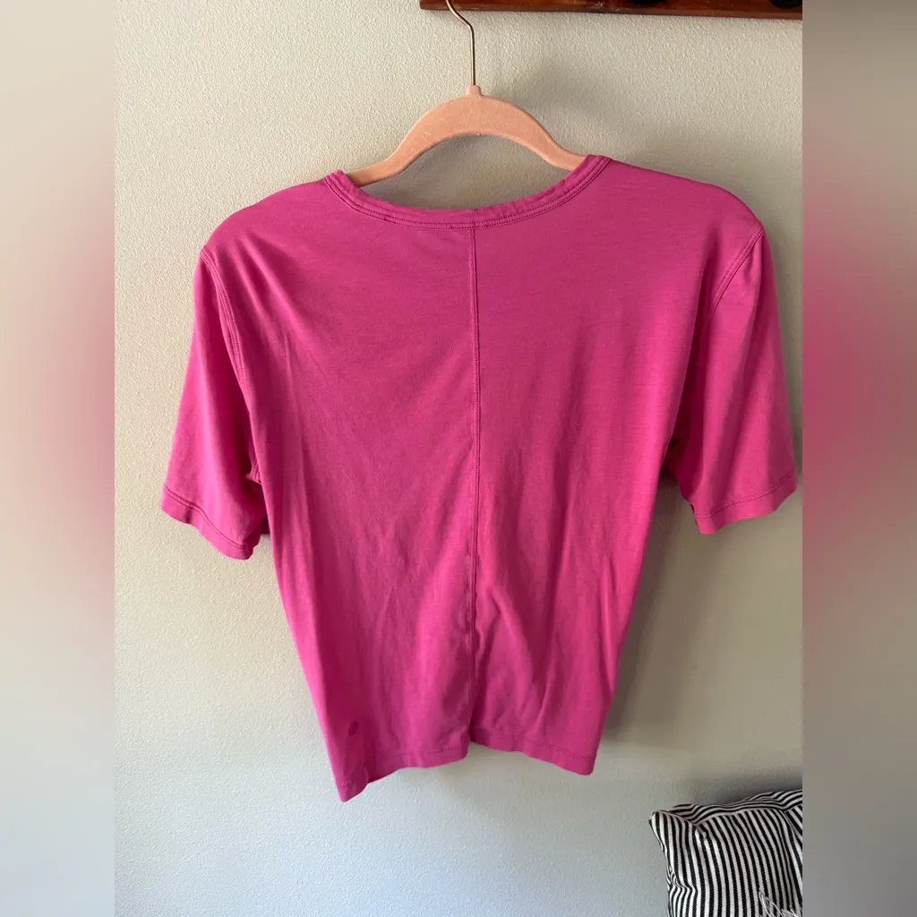 Lululemon Crescent T-Shirt Sonic Pink Size 2 - Image 11