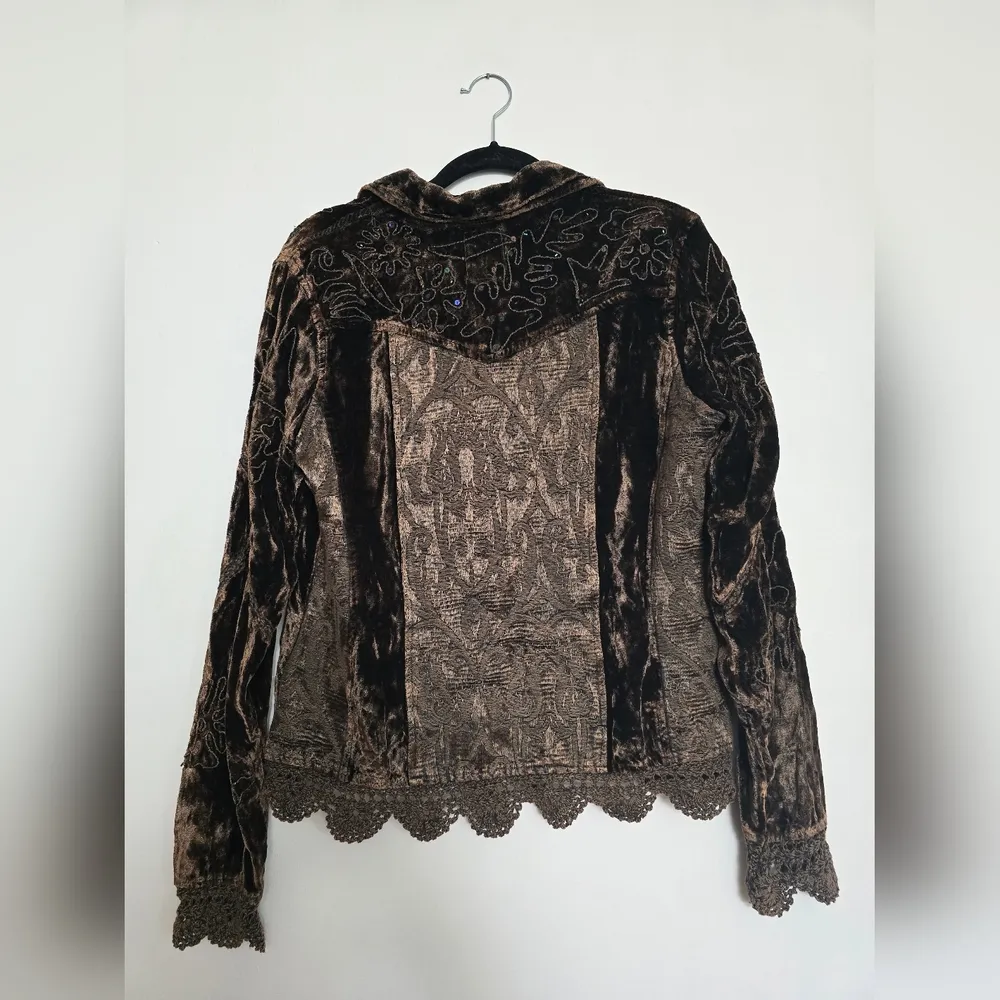 Flashback Brown Velvet Embroidered Shirt Jacket Size M - Image 3