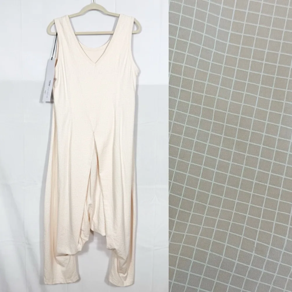 Rundholz Black Lanel Drop Crotch Jumpsuit In Rose Print Lagenlook Cotton Blend White Size M - Image 3