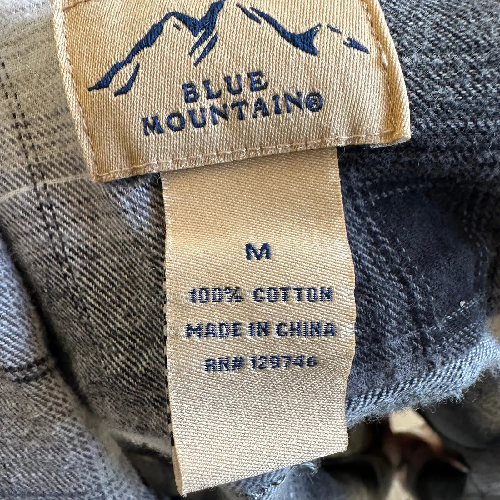 University Montana Grizzlies Plaid Flannel Shirt MEDIUM Oversized Griz Football Gray - Image 5