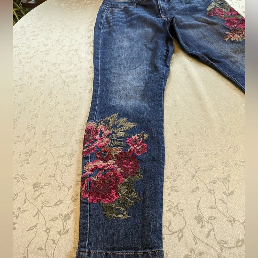 Nine West Gramercy Skinny Jeans Floral Embroidered Dark Wash Size 14 Boho Y2K - Image 5