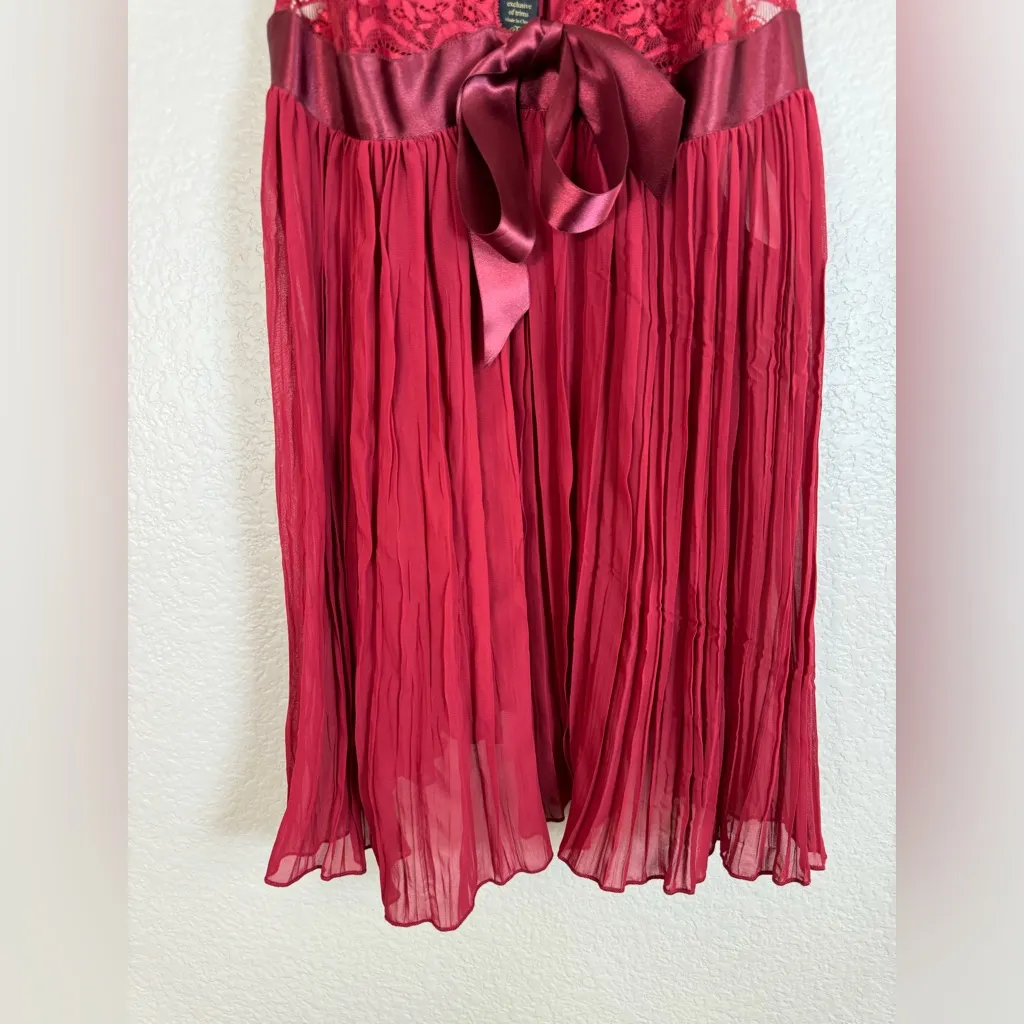 Vintage 90’s 2000’s Victoria’s Secret Chemise Sheer Burgundy with Lace & Bow L - Image 8