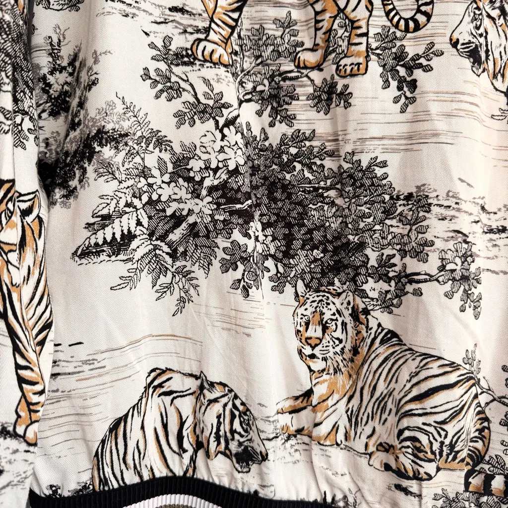 Antigel Lise Charmel Tiger Jungle Print Lightweight Bomber Jacket Black Gold M/L Size undefined - Image 6