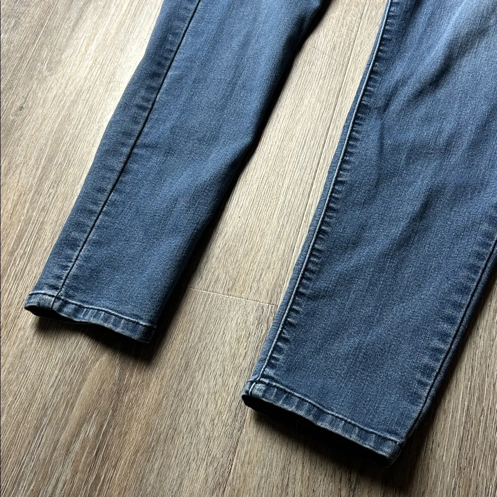 Democracy “Ab Technology” Skinny Jeans Size 10 - Image 5