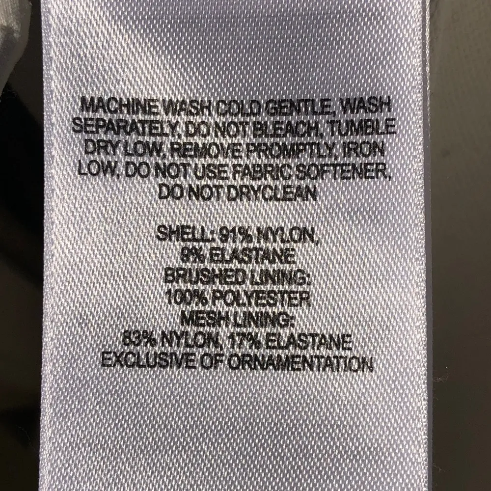 Mountain Hardwear  White Lightweight Jacket S - Image 9