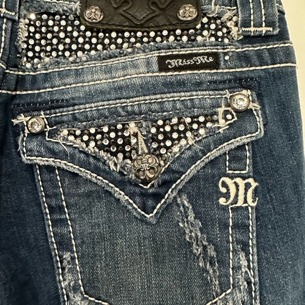 Miss Me distressed bedazzled rhinestones flare easy boot size 27 denim jeans - Image 7