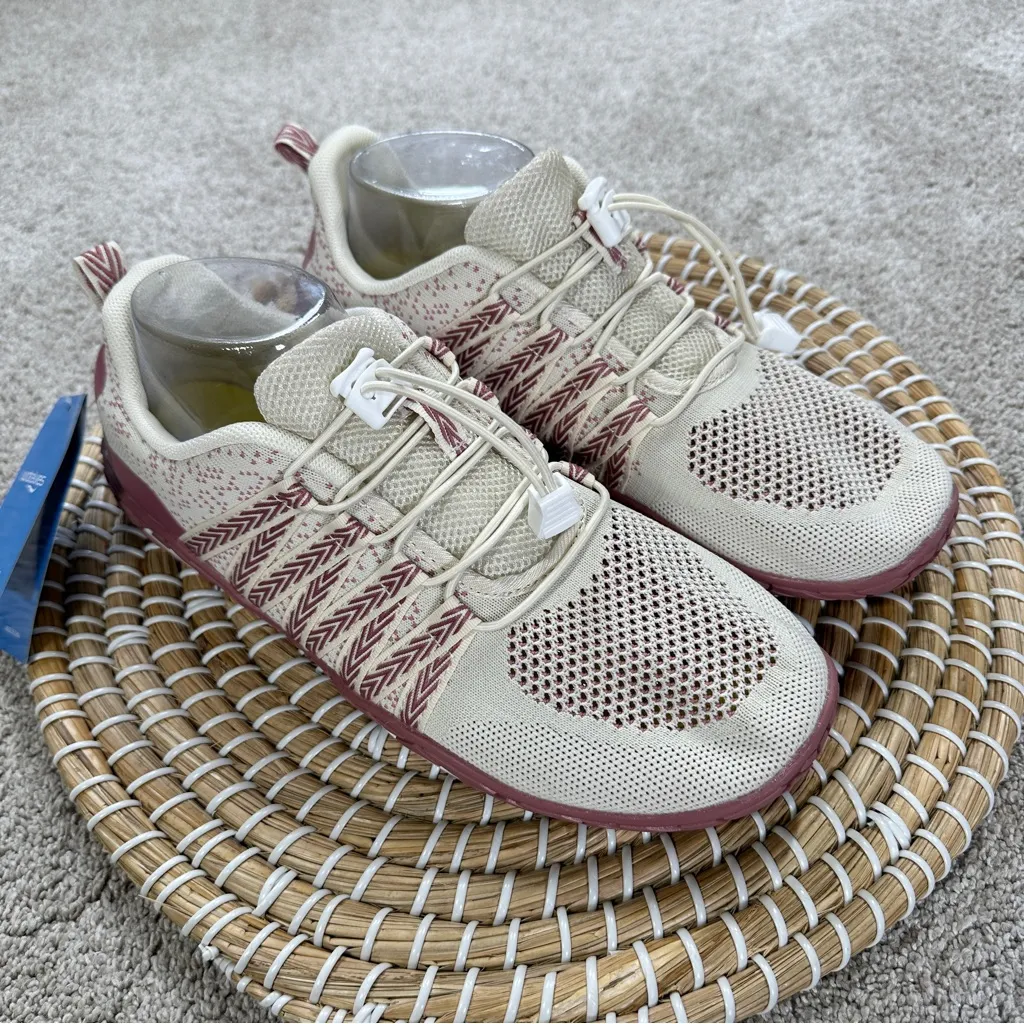 NWT WateLves Women’s Barefoot Water Shoes Beach Swim Shoes Beige Pink 41/US 10 - Image 3