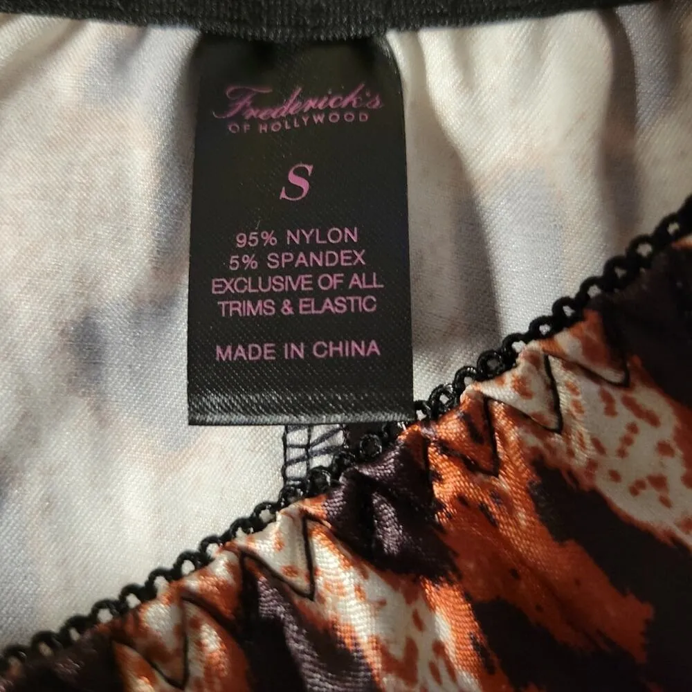 NWT Frederick's of Hollywood Rosalina Rose Cami & Shorts Leopard Print  - S - Image 8