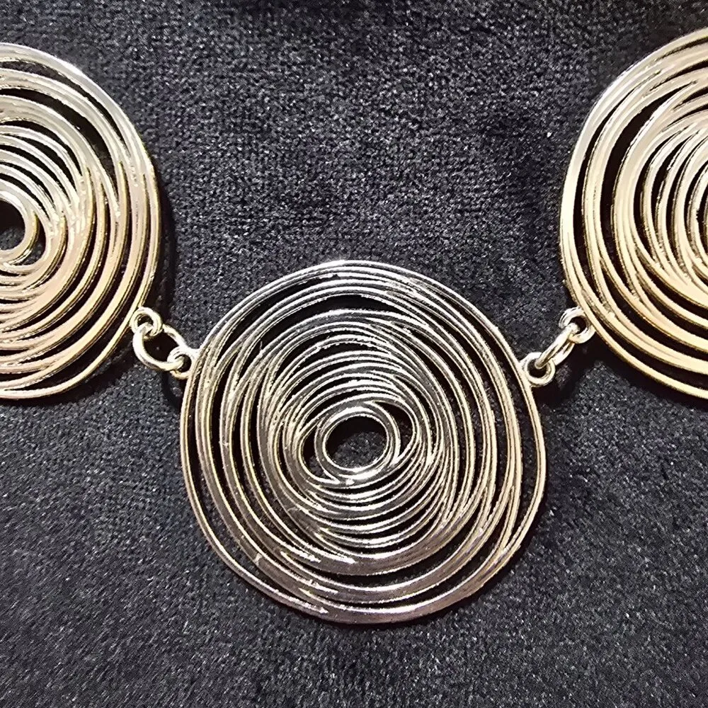 Womens Silver Tone Twisted Circle Swirl Necklace Jewelry with Lobster Clasp - Image 3