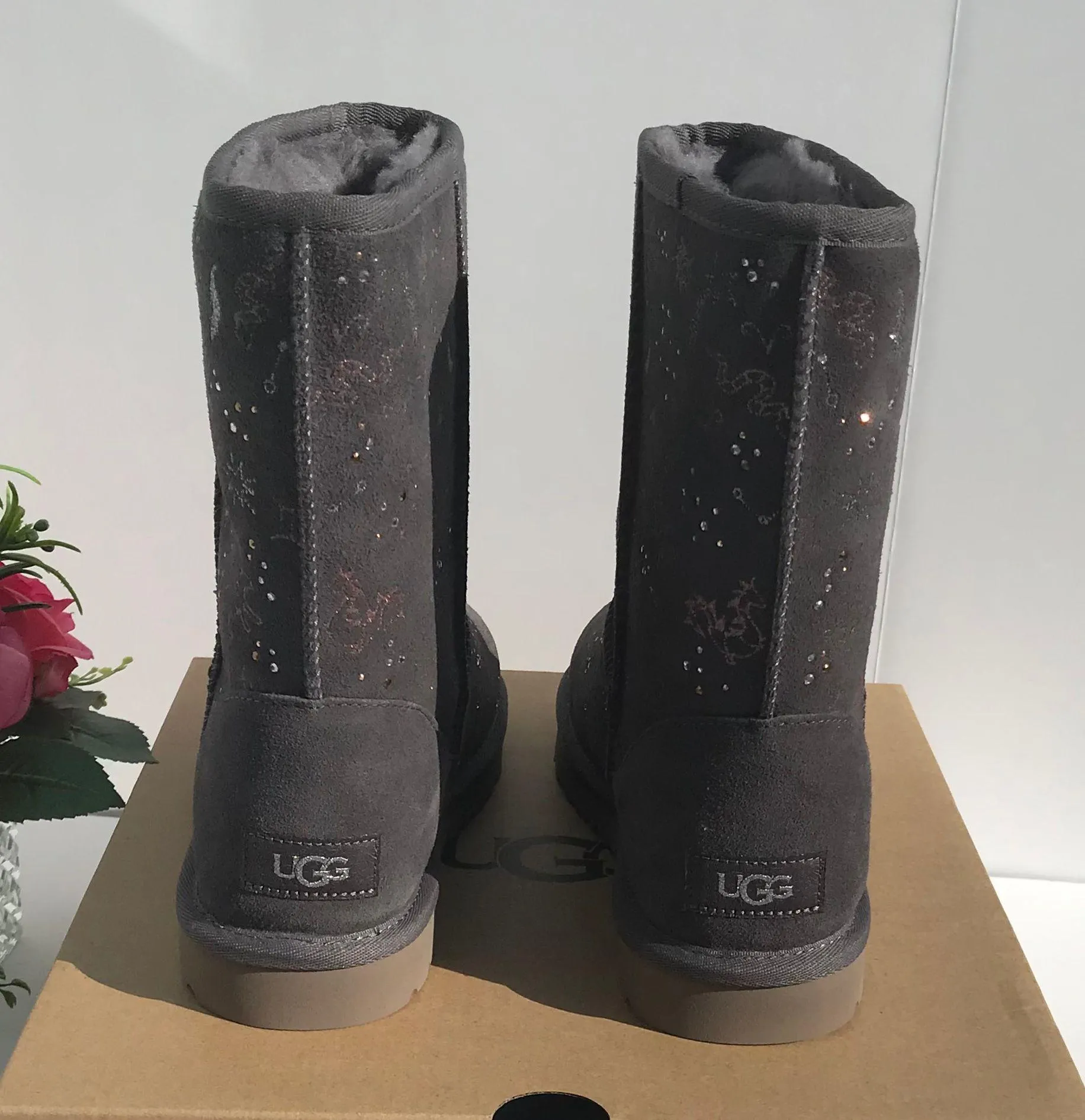 Classic Zodiac Short - Image 4