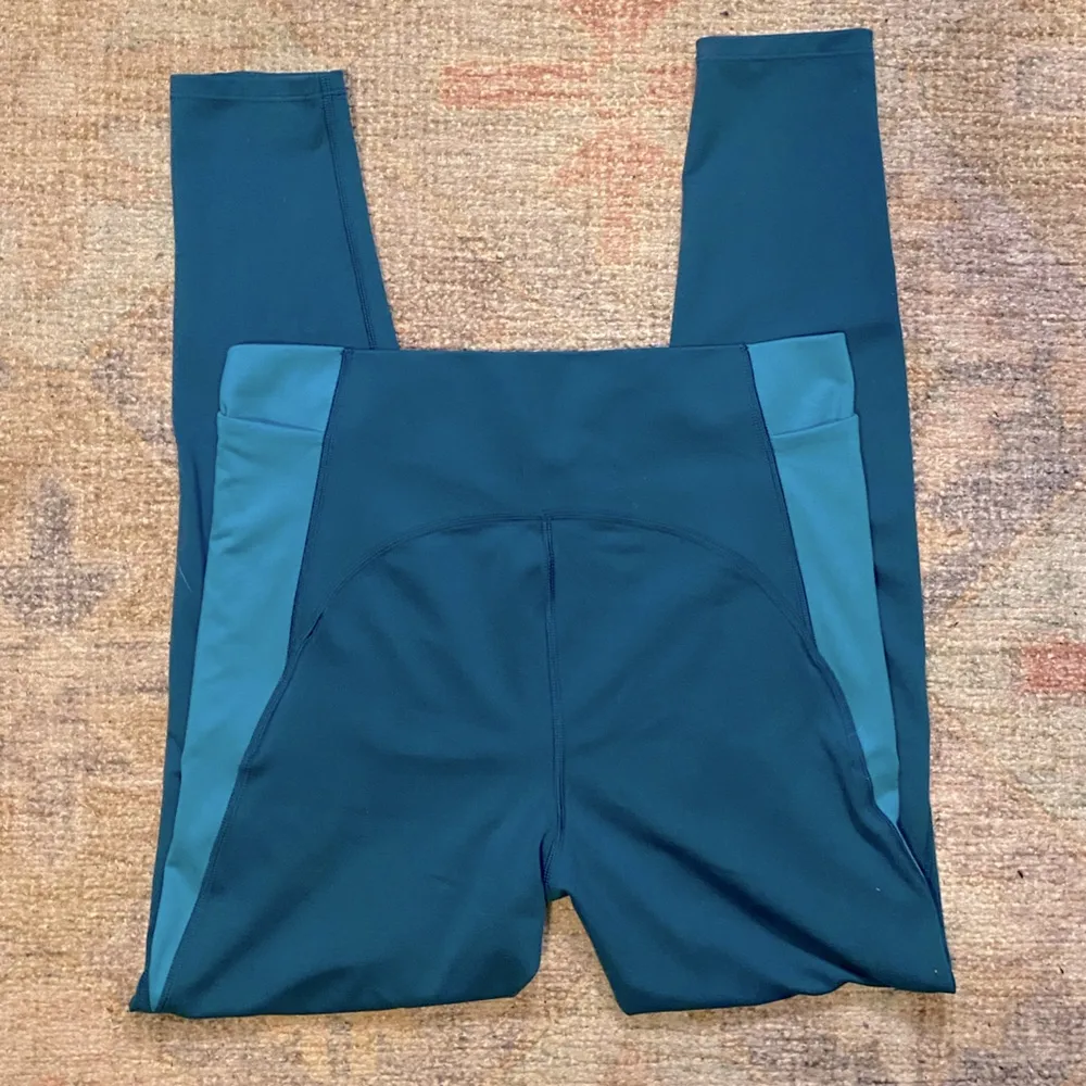 All in Motion Contour High Rise Athletic Leggings - Image 9