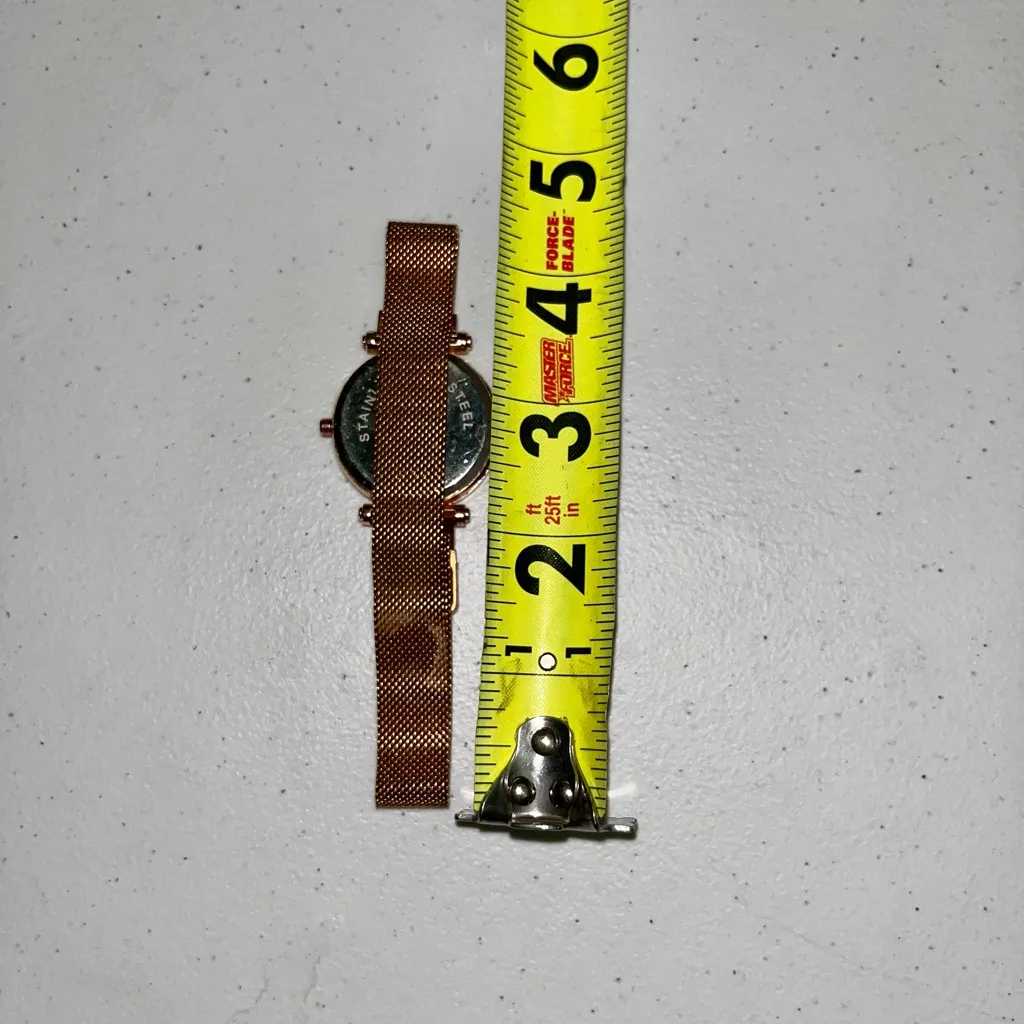 💙 Ulzzang Magnetic Closure Ladies Analog Watch Gold - Image 6