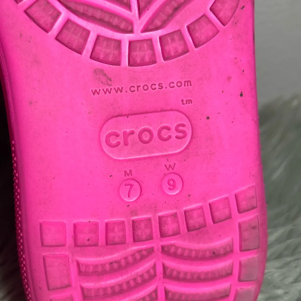 Crocs Barbie Limited Edition Classic Crush Clogs Pink Silver Clogs Charms Size 9 - Image 10