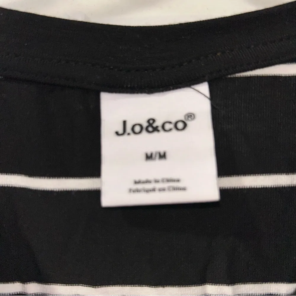 Black and White Striped T - Image 4