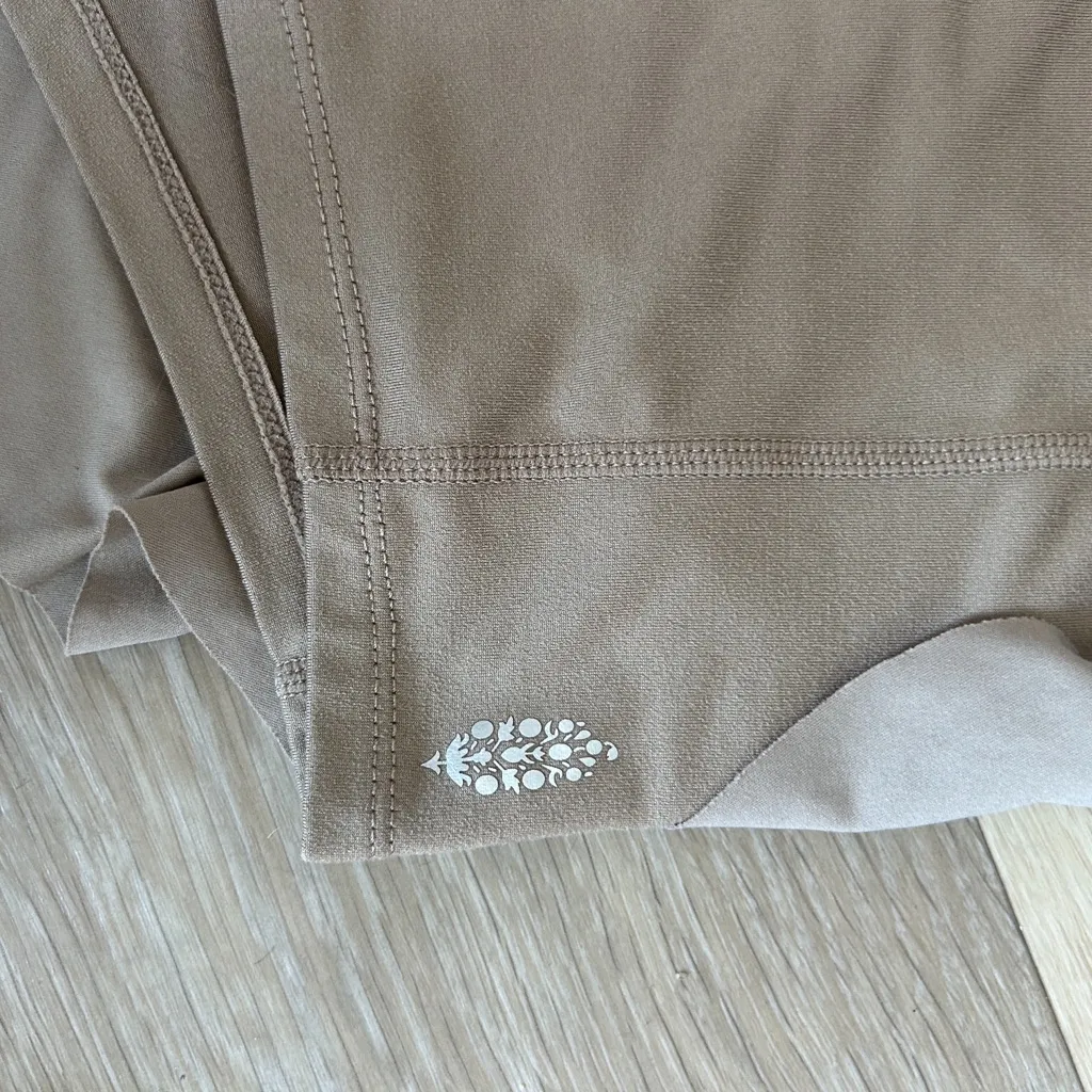 Free People Skort Tan Size L - Image 5