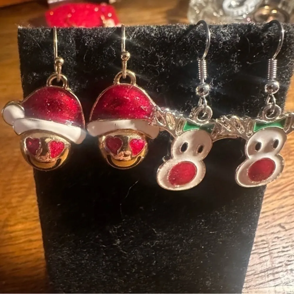 Christmas Holiday Earrings Bundle of 2 Pair Santa and Rudolph Silver - Image 2