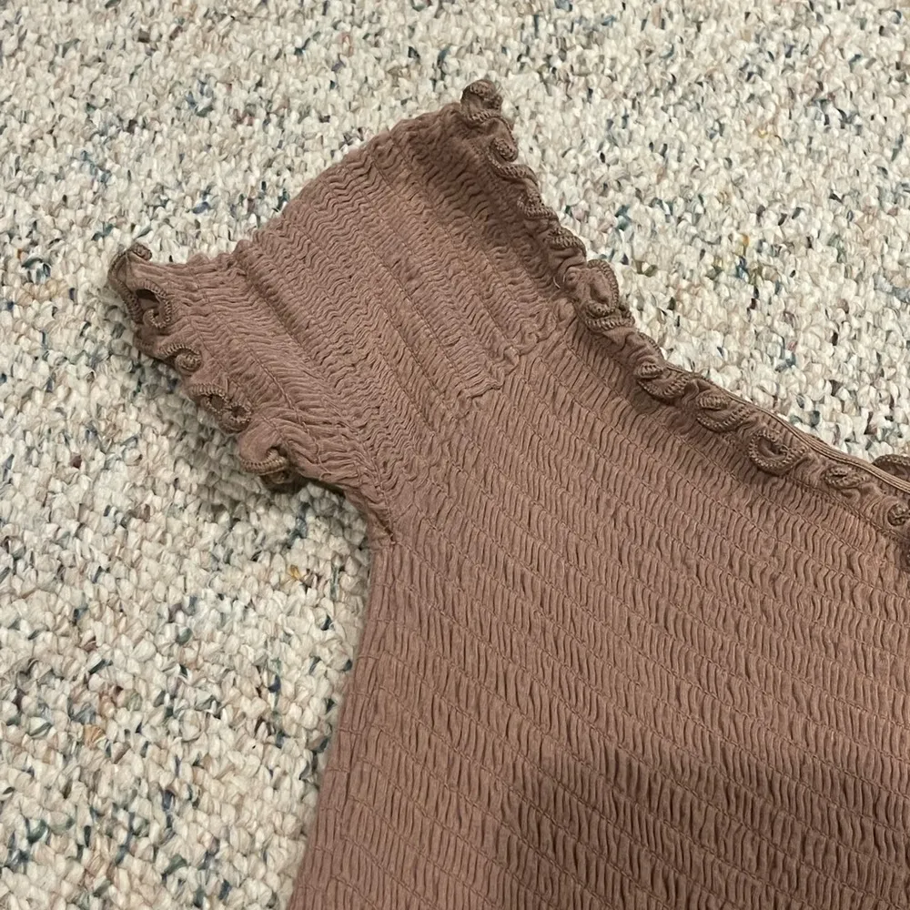 brown ribbed short sleeve cropped shirt S - Image 5