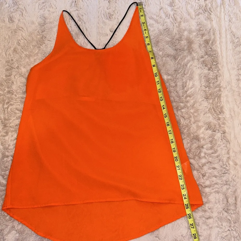 Size small lulumari top - Image 4