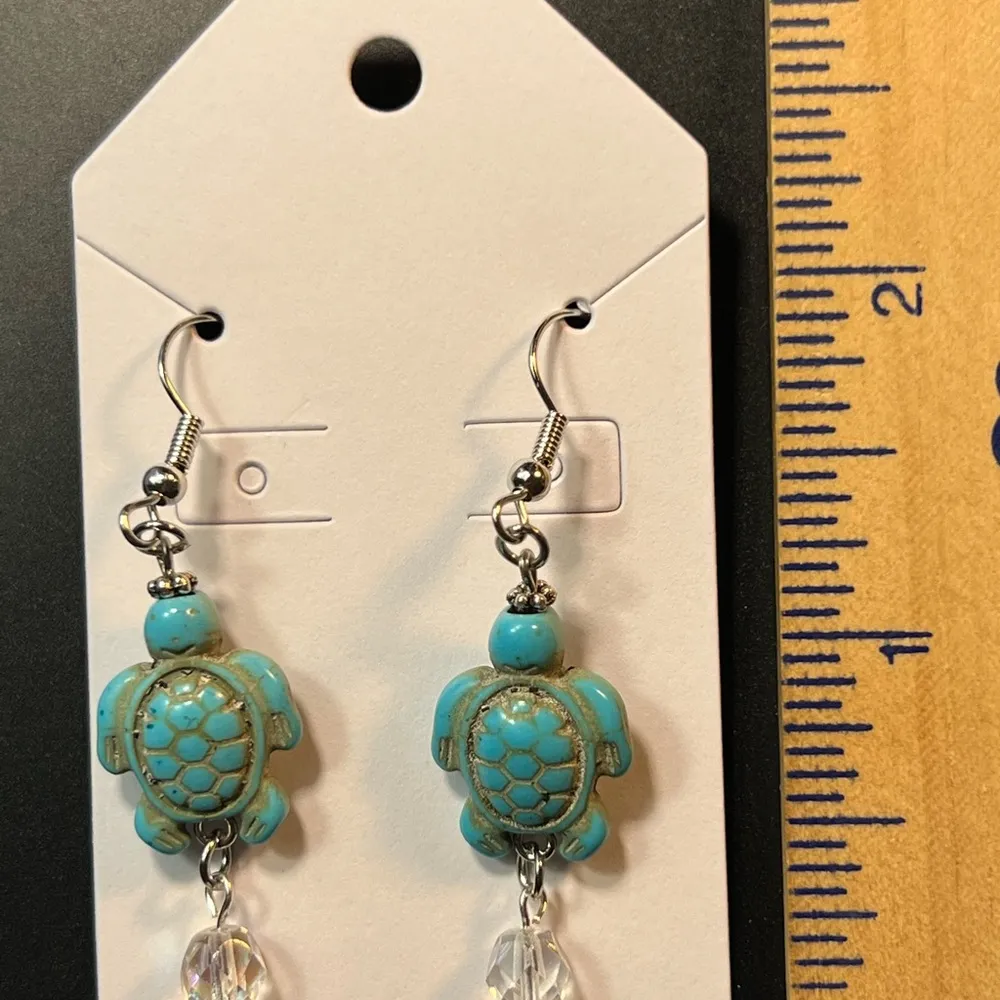 Turquoise Turtle Silver Tone Dangle Pierced Earrings New - Image 3
