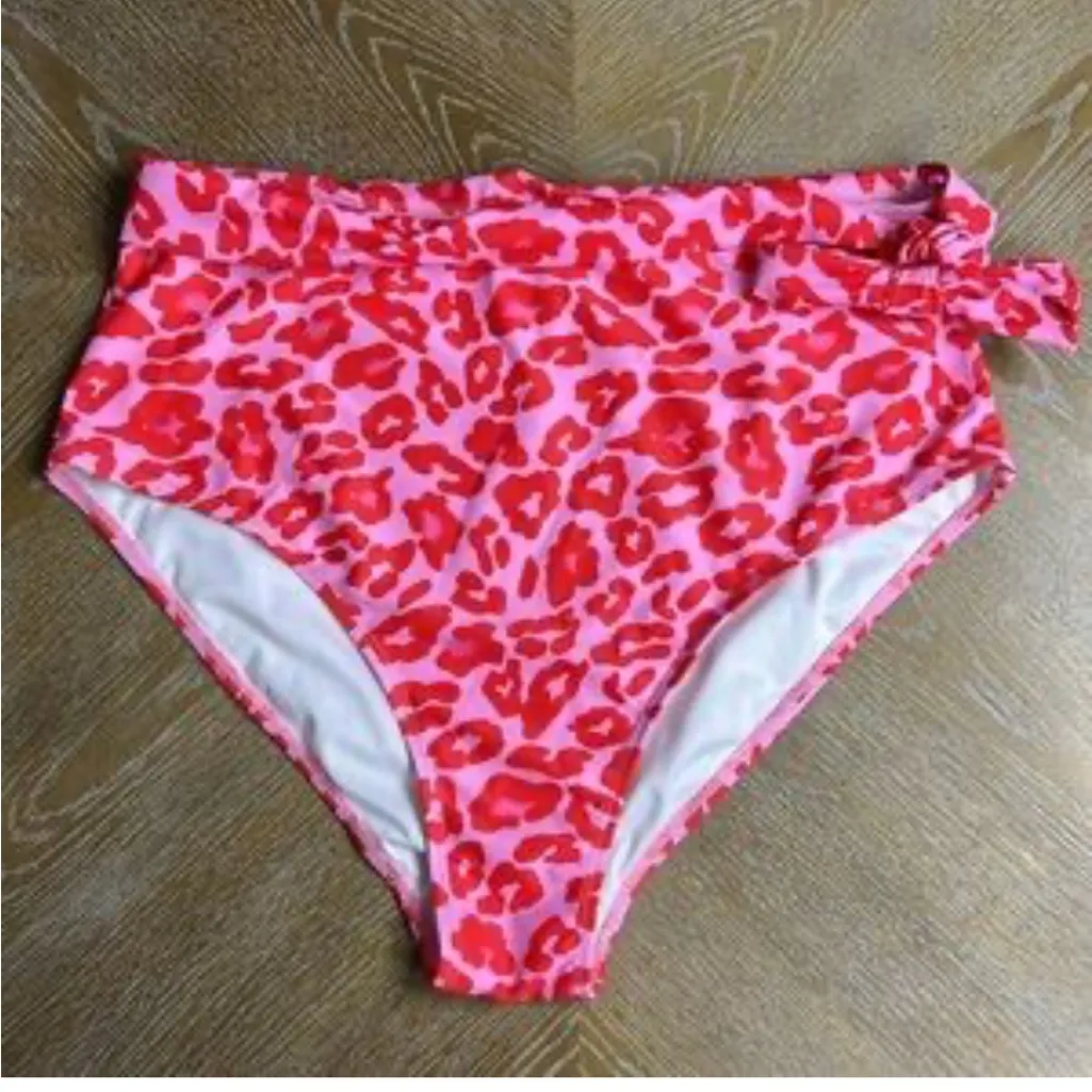 Dokotoo kiss high waisted swim bottoms size Medium hot pink kisses - Image 8