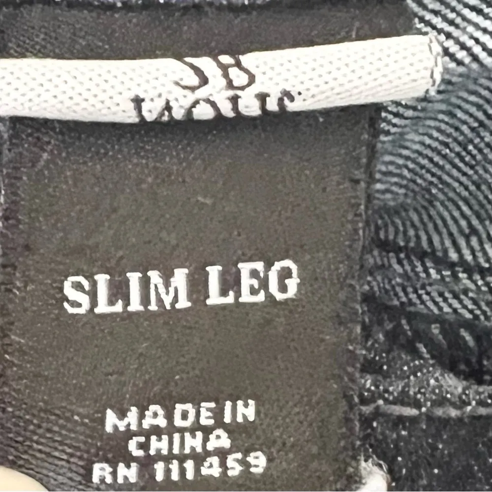 WHBM Noir Dark Wash Skinny Slim Leg Jeans Size 2R inseam 31 inches - Image 6