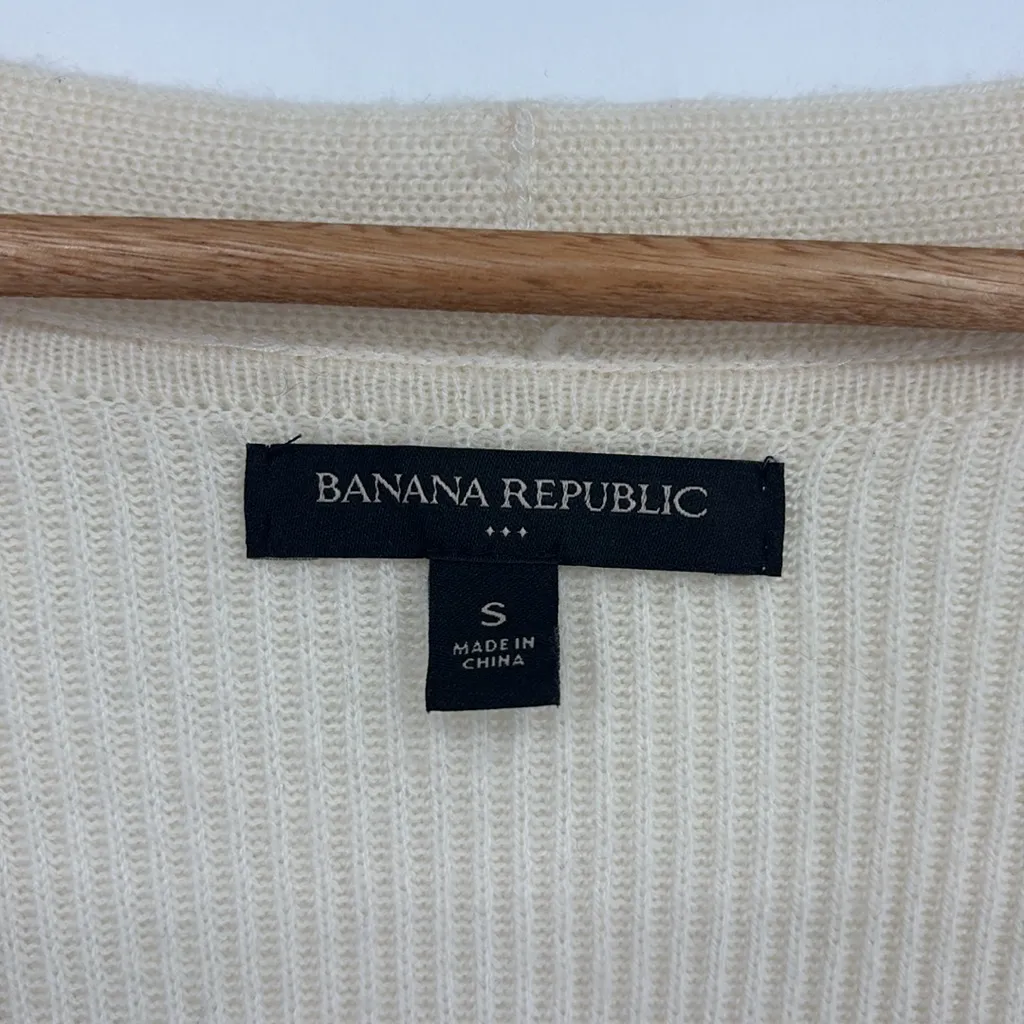 Banana Republic Factory V-Neck Wool Blend Sweater Women’s Size Small in Ivory - Image 3