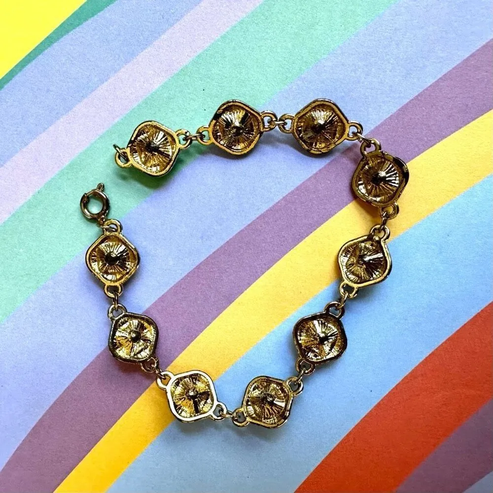 Black and gold tone bracelet - Image 2