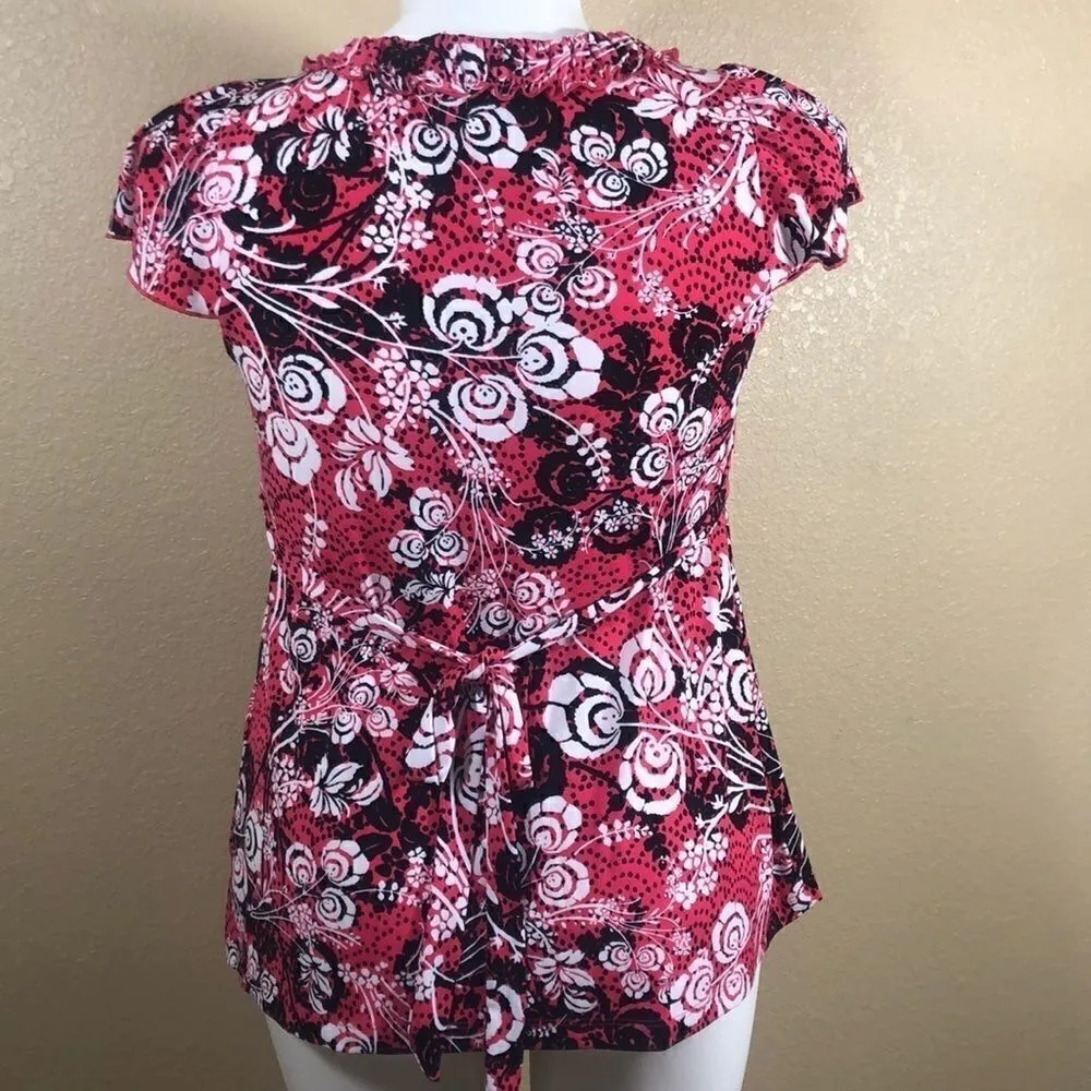 Liz Lange maternity pink black floral top - Image 5