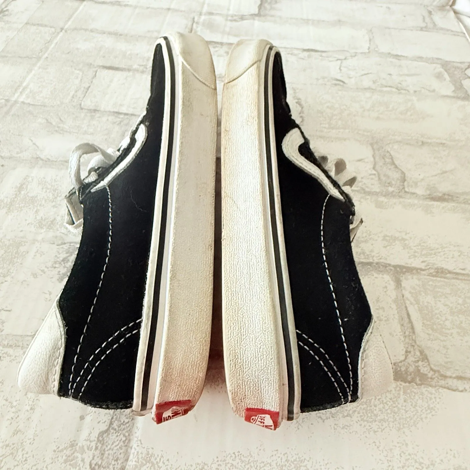 Vans Sport Sneakers Black Suede Plimsolls Unisex Retro Skate Low Profile 5/6.5 - Image 9