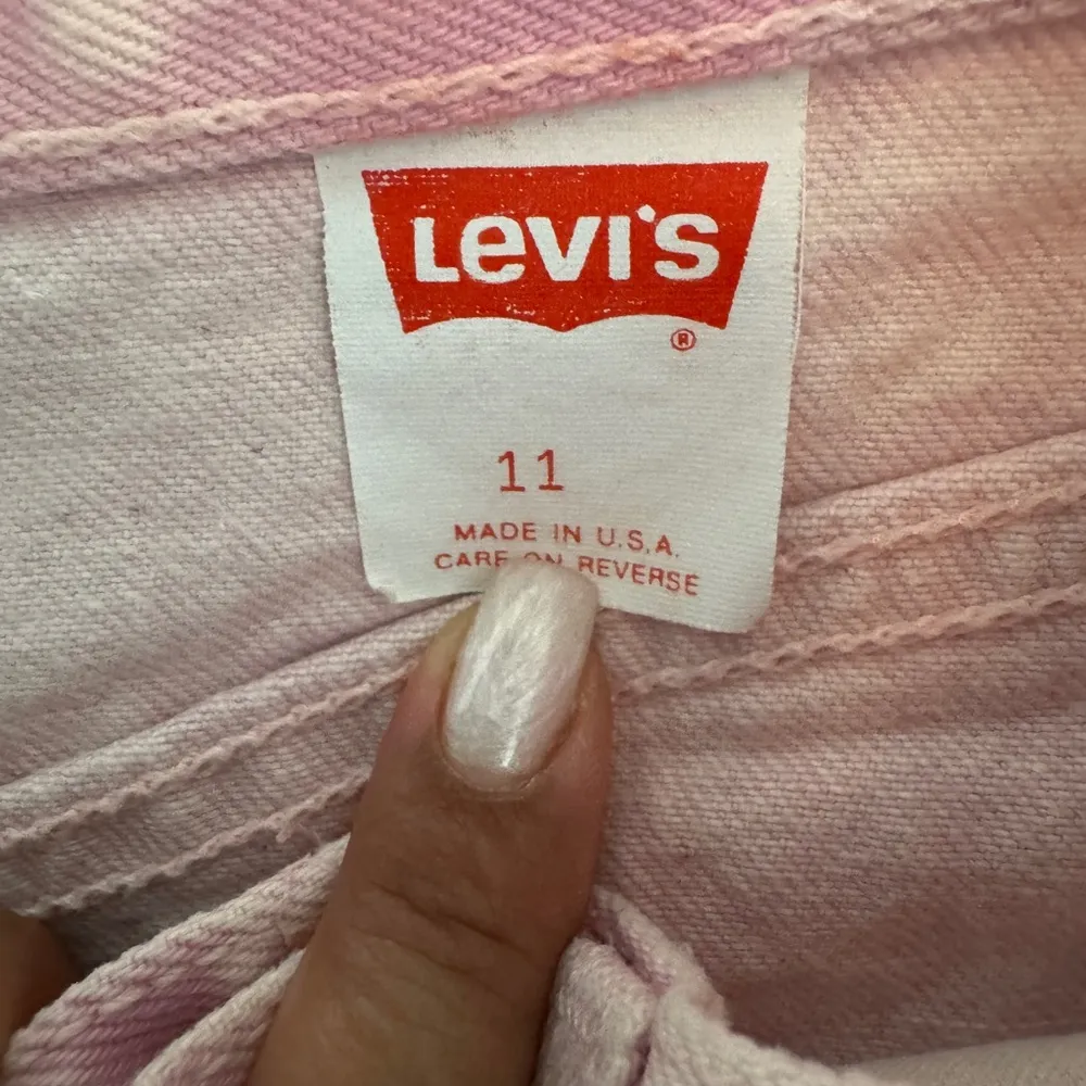 Levi’s vintage Pastel Pink Denim Skirt Sz 11. D10 - Image 4