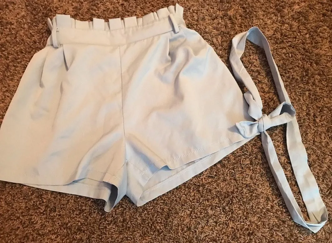 Romwe Light Blue Shorts - Image 4