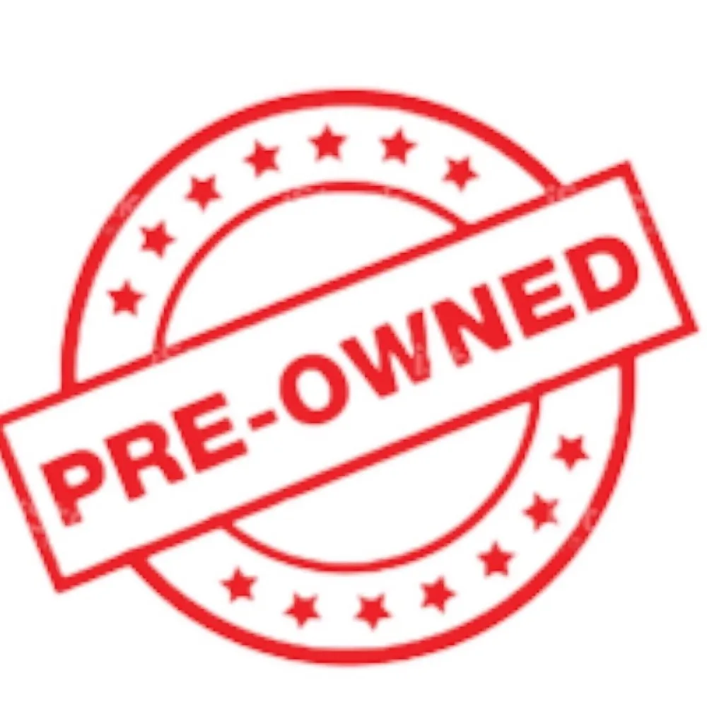 Torrid Retro Chic Notched Back Crop Pant size 18 Houndstooth Plaid stretchy gray - Image 3