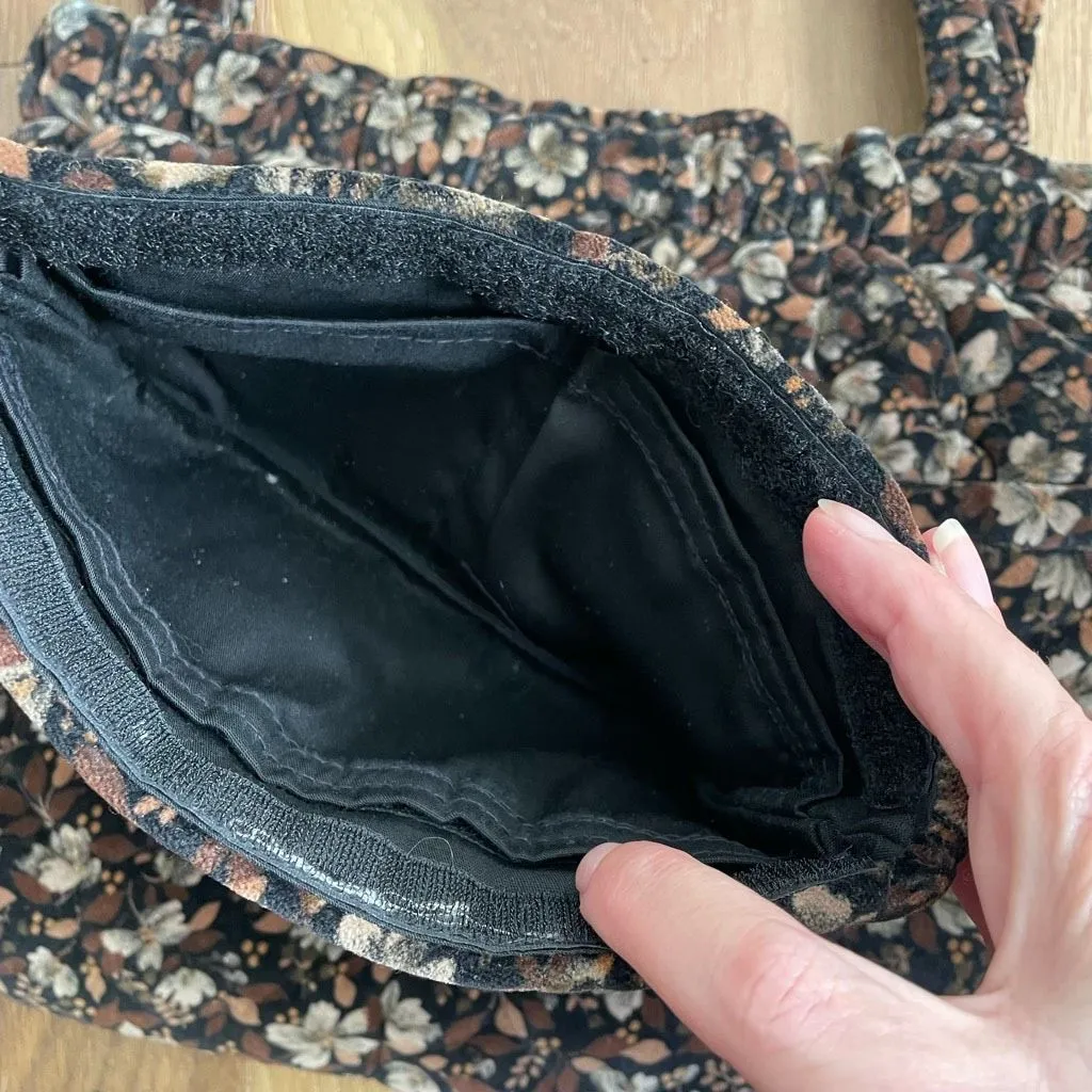 Vintage 70s Artisan Quilted Velveteen Purse Bag Pouch Wallet Neutral Floral Brown - Image 6