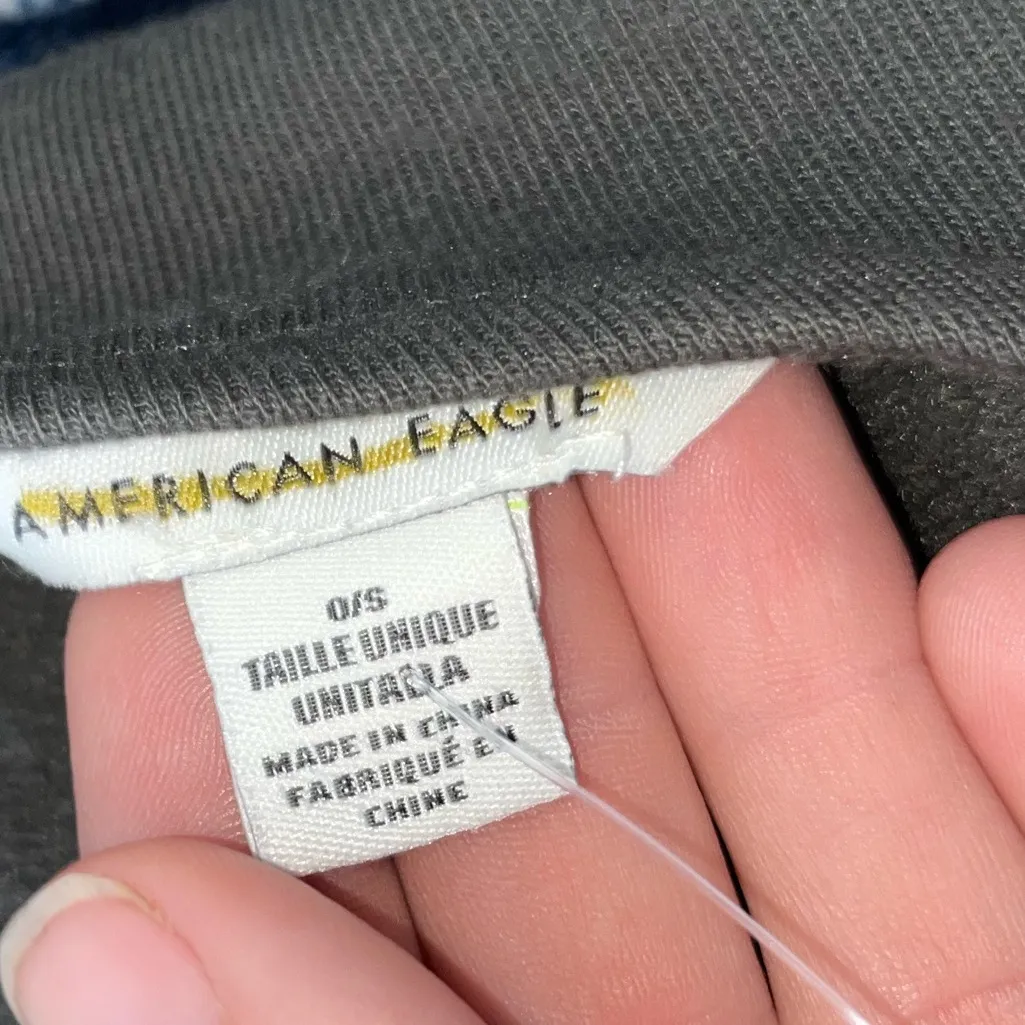 NWOT! American Eagle Outfitters open-front Tier Poncho - Image 3