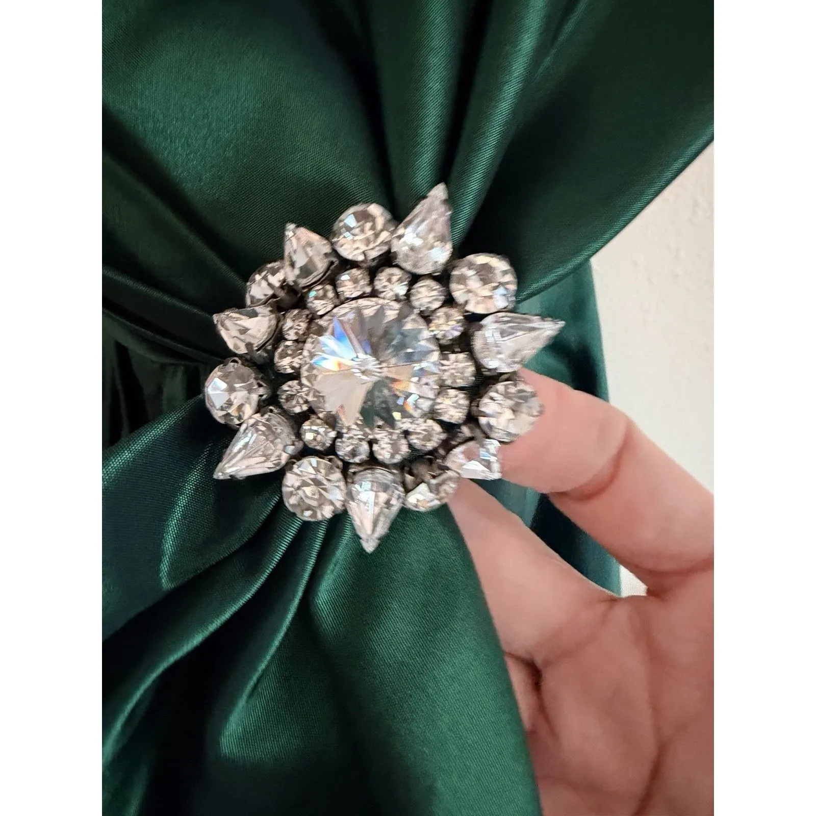 Jovani Green Bubble Mini Dress Womens Size 12 Embellished Brooch - Image 2