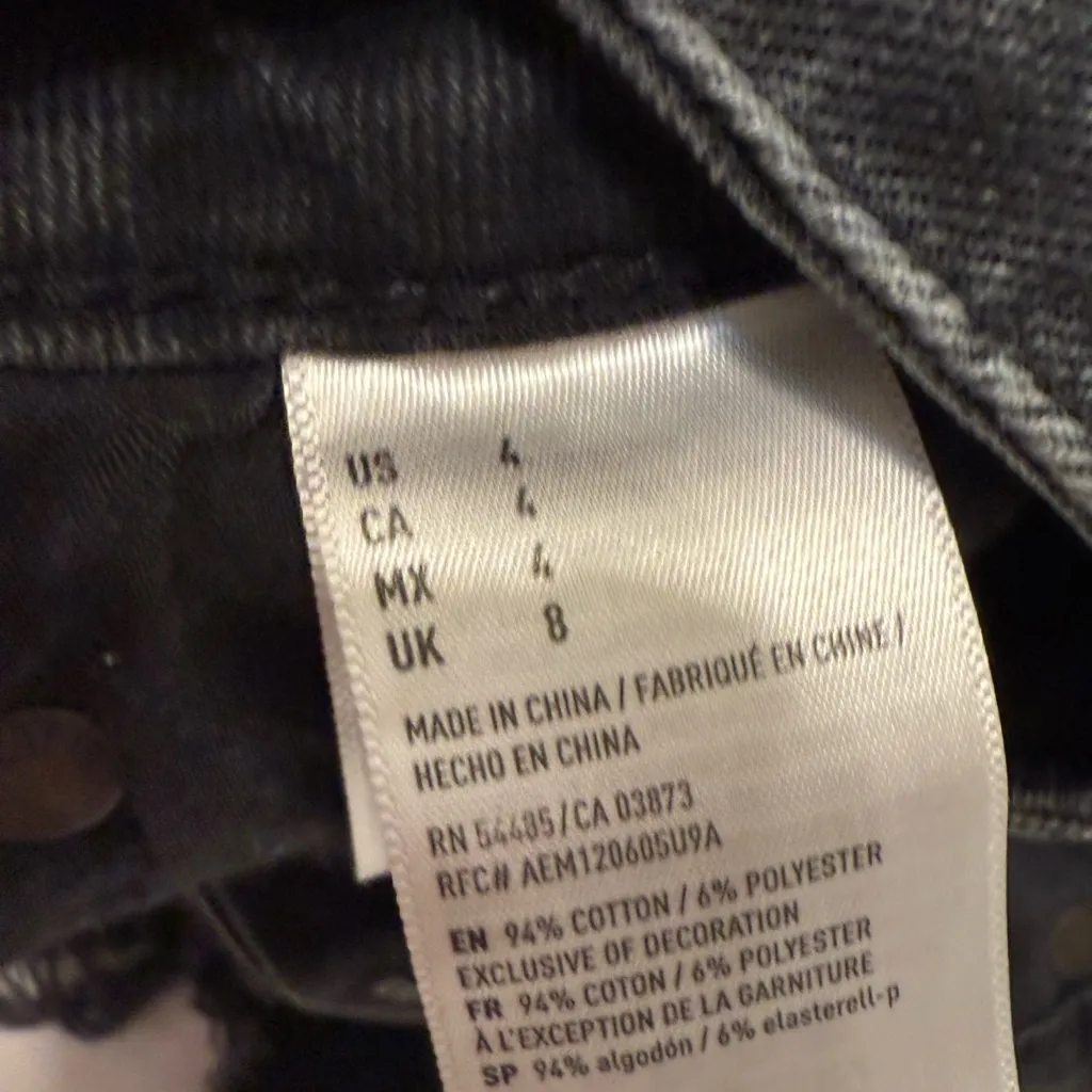 American Eagle Black Distressed Denim Skirt Size 4 - Image 5