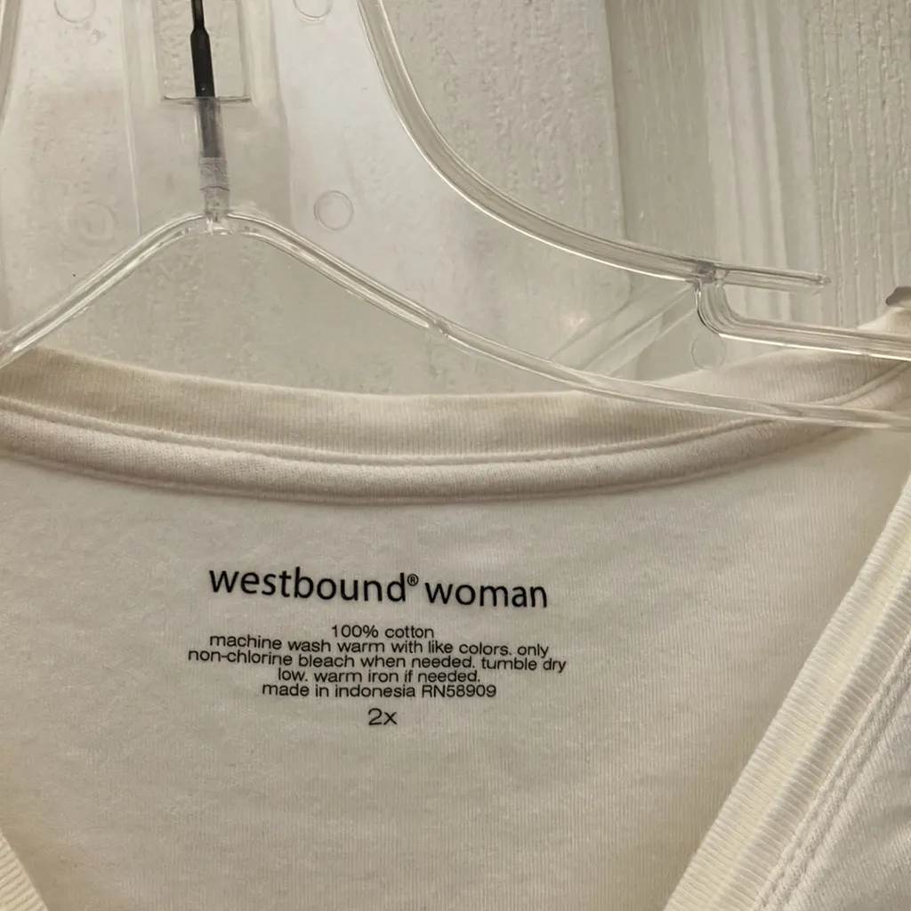 FINAL MARKDOWN Westbound woman tee 2x - Image 3
