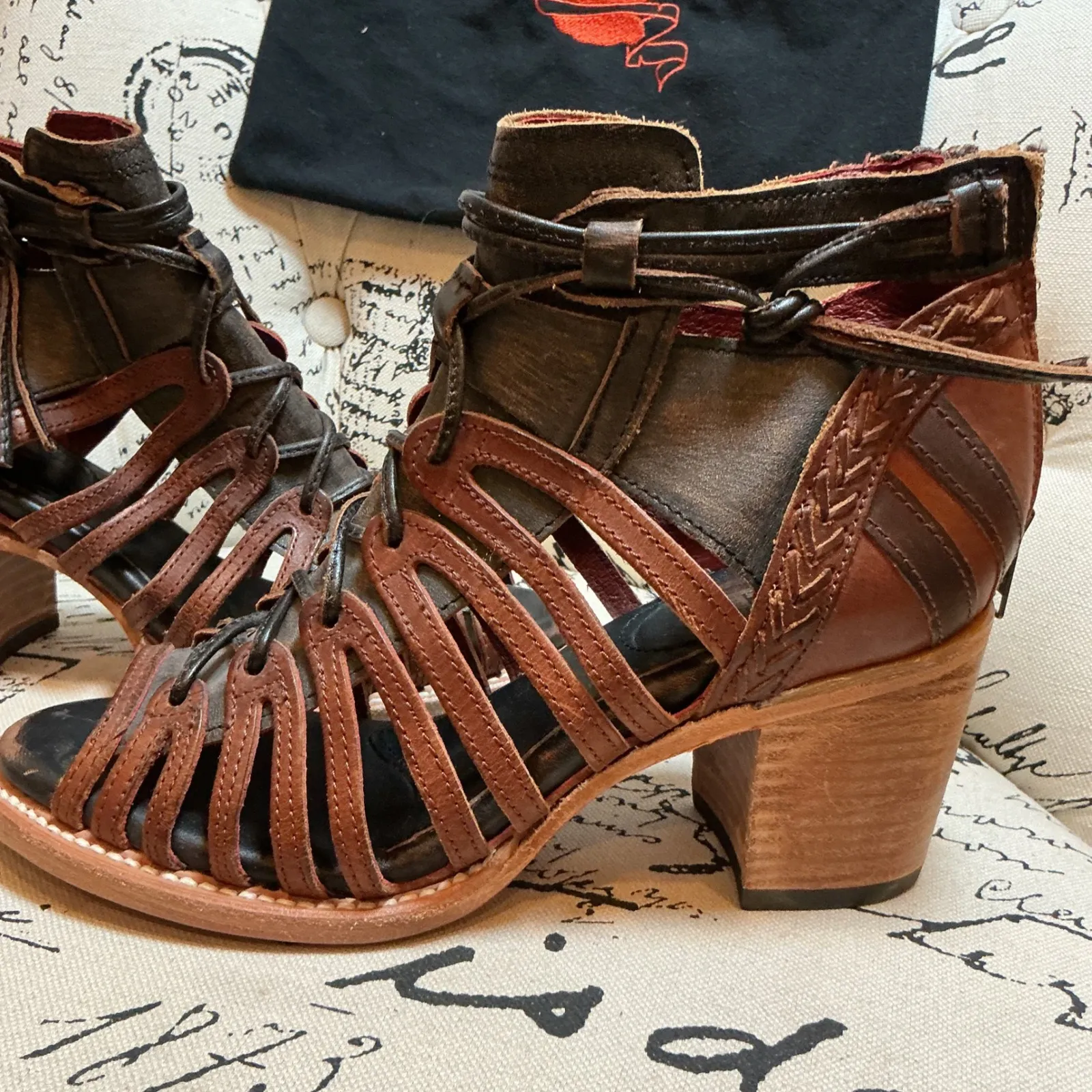 Freebird Wazee cognac strappy leather sandals Sz 9 Brown - Image 2
