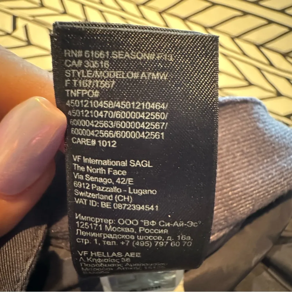 The Northface Women’s Freedom Hyvent Insulated Pants size Medium in Blue/gray - Image 12