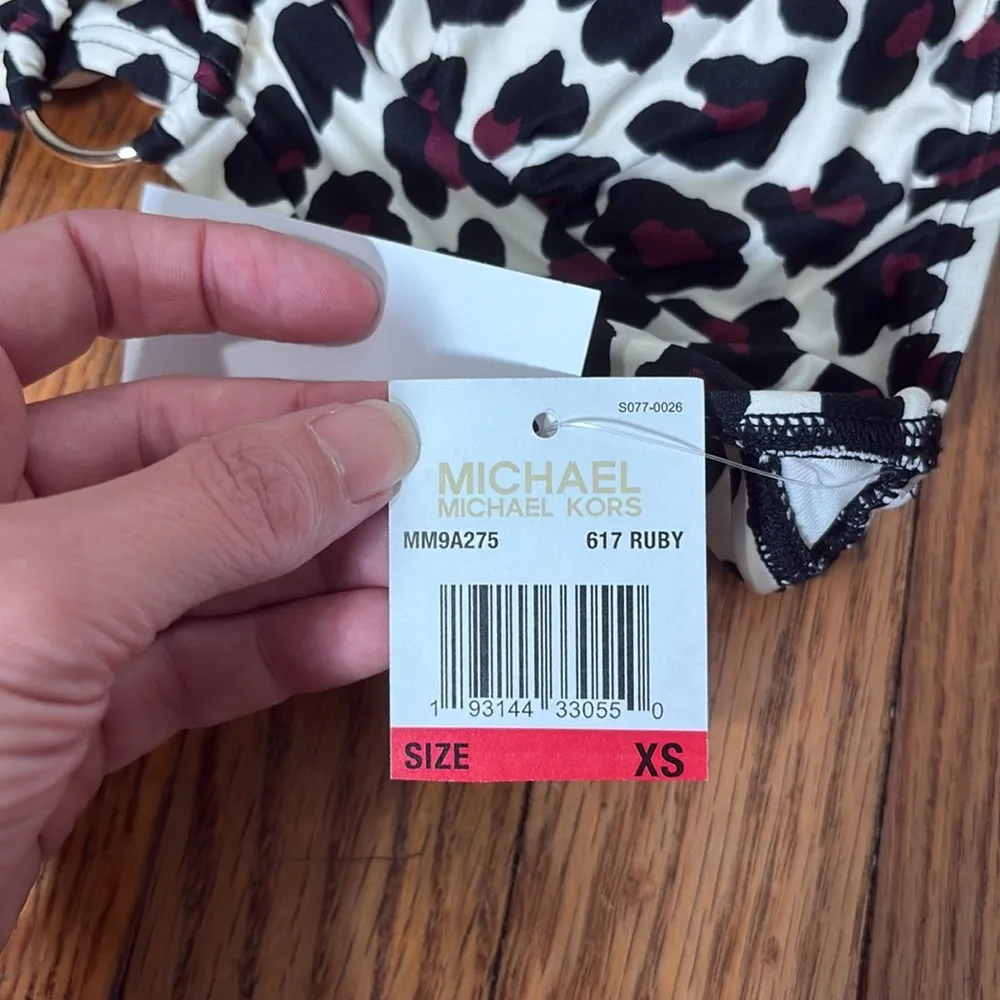Michael Kors Ruby Ring Halter Bikini Top‎ size XS NWT leopard print Black - Image 5