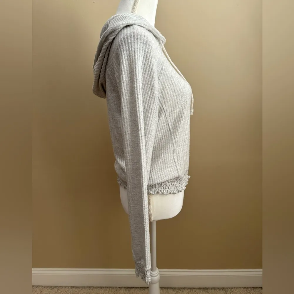 BP NWT . Cable Knit Pullover Hoodie in Light Gray Heather - Image 5