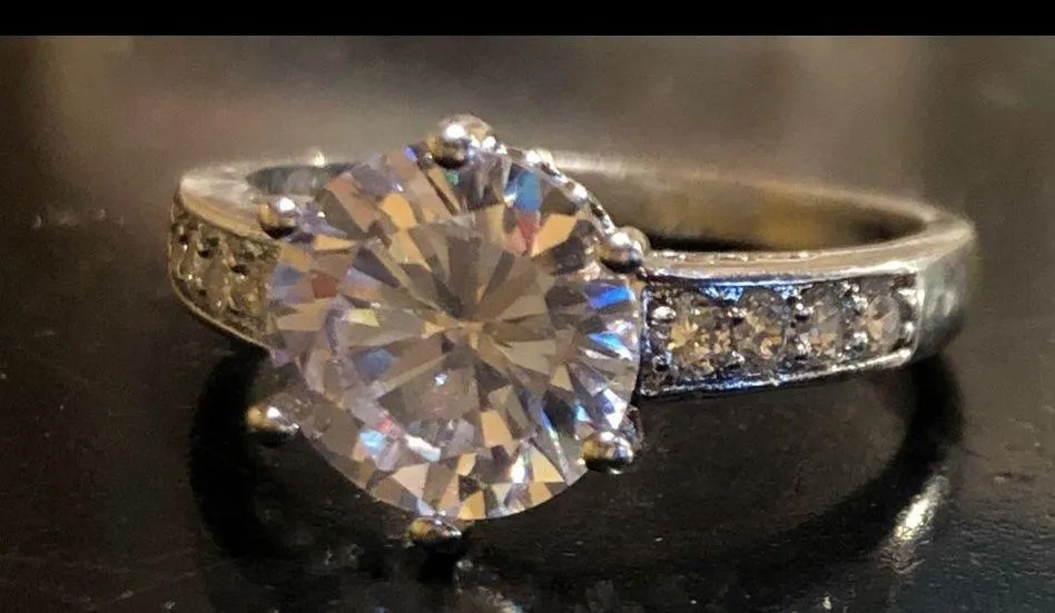 New 10KGF Clear Cubic Zirconia Ring Size 8 3/4 - Image 6